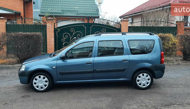 Синій Дачія Logan, об'ємом двигуна 1.6 л та пробігом 245 тис. км за 5650 $, фото 1 на Automoto.ua