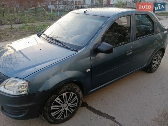Синий Дачия Логан, объемом двигателя 1.39 л и пробегом 160 тыс. км за 3800 $, фото 1 на Automoto.ua