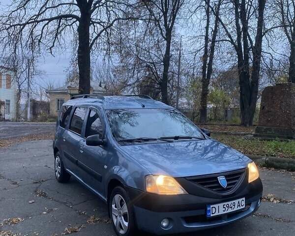 Синій Дачія Logan, об'ємом двигуна 1.6 л та пробігом 215 тис. км за 3900 $, фото 1 на Automoto.ua
