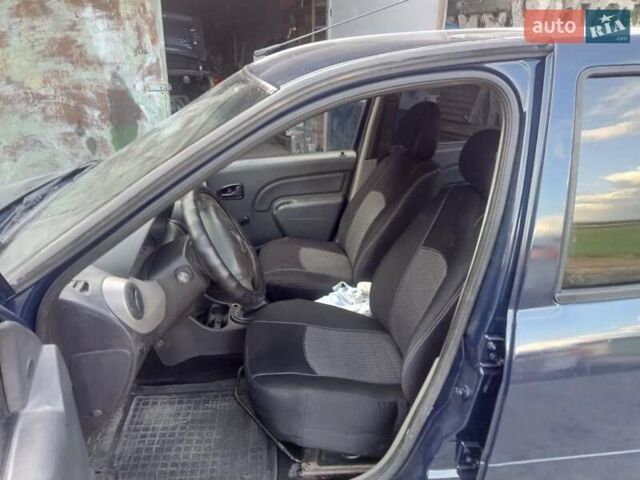 Синий Дачия Логан, объемом двигателя 1.39 л и пробегом 186 тыс. км за 3200 $, фото 1 на Automoto.ua