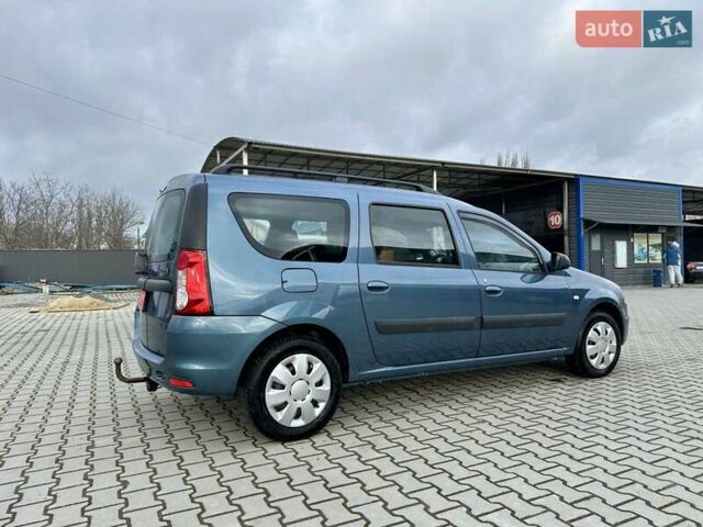 Синий Дачия Логан, объемом двигателя 1.6 л и пробегом 277 тыс. км за 5200 $, фото 1 на Automoto.ua