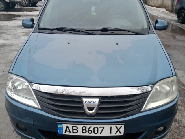 Синий Дачия Логан, объемом двигателя 1.6 л и пробегом 350 тыс. км за 3315 $, фото 1 на Automoto.ua