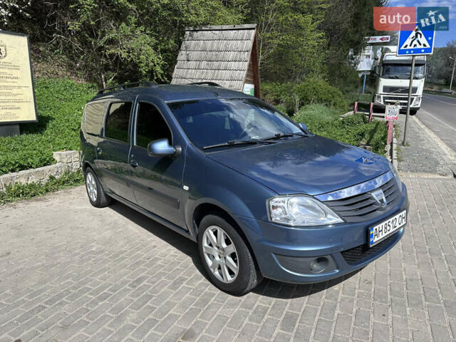 Синий Дачия Логан, объемом двигателя 1.6 л и пробегом 213 тыс. км за 5800 $, фото 1 на Automoto.ua