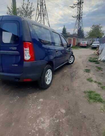 Синий Дачия Логан, объемом двигателя 1.39 л и пробегом 256 тыс. км за 3900 $, фото 1 на Automoto.ua
