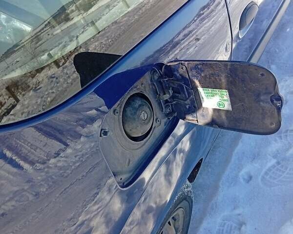 Синий Дачия Логан, объемом двигателя 1.4 л и пробегом 248 тыс. км за 4000 $, фото 1 на Automoto.ua