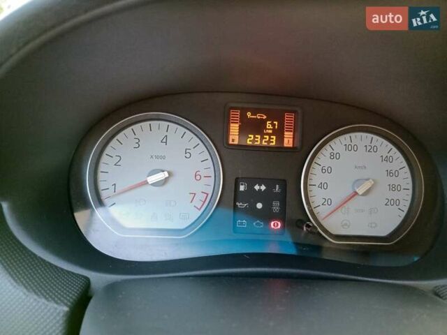 Синій Дачія Logan, об'ємом двигуна 1.39 л та пробігом 168 тис. км за 4500 $, фото 1 на Automoto.ua