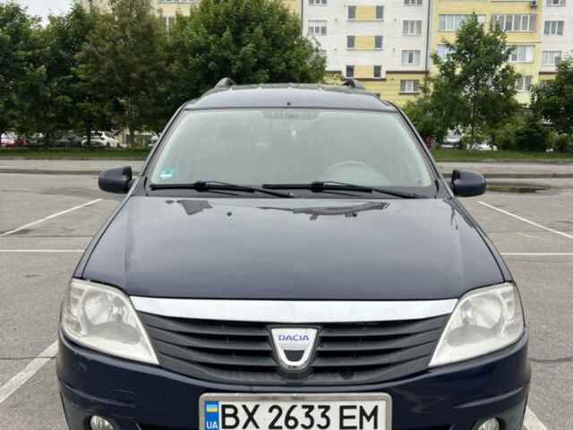 Синий Дачия Логан, объемом двигателя 1.6 л и пробегом 240 тыс. км за 4999 $, фото 1 на Automoto.ua
