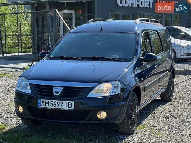 Синий Дачия Логан, объемом двигателя 1.6 л и пробегом 213 тыс. км за 5500 $, фото 1 на Automoto.ua