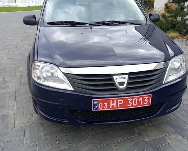 Синій Дачія Logan, об'ємом двигуна 1.6 л та пробігом 225 тис. км за 5700 $, фото 1 на Automoto.ua