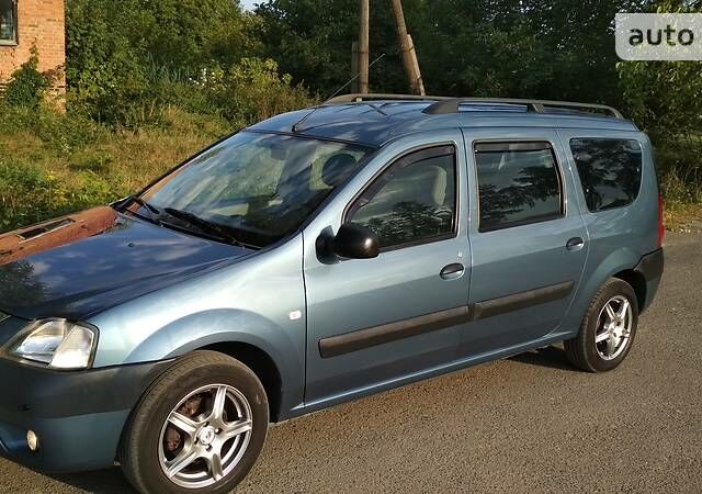 Дачия Логан 2007 в Ровном на Automoto.ua Синий Дачия Логан, объемом двигателя 1.6 л и пробегом 240 тыс. км за 5650 $, фото 1 на Automoto.ua