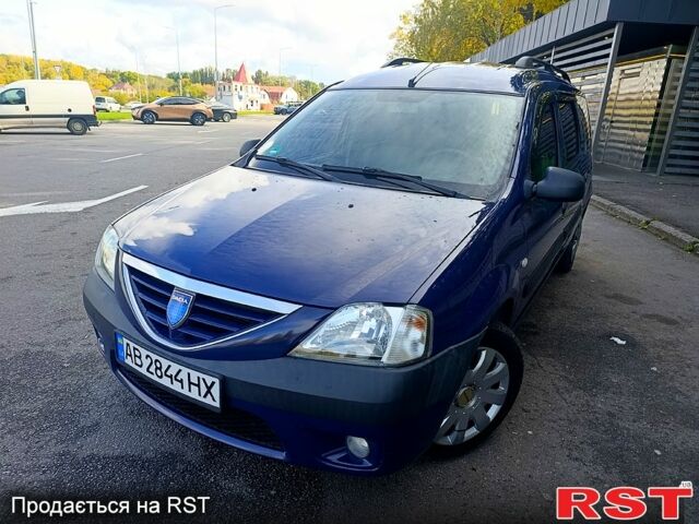 Синий Дачия Логан, объемом двигателя 1.6 л и пробегом 200 тыс. км за 4700 $, фото 1 на Automoto.ua