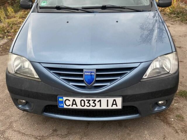 Синий Дачия Логан, объемом двигателя 1.6 л и пробегом 235 тыс. км за 5000 $, фото 1 на Automoto.ua