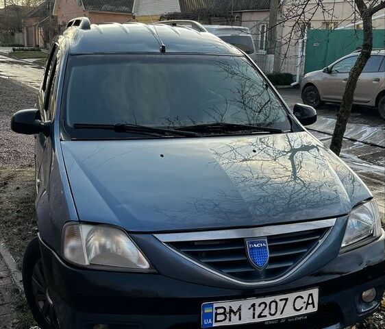 Синий Дачия Логан, объемом двигателя 1.6 л и пробегом 486 тыс. км за 3000 $, фото 1 на Automoto.ua