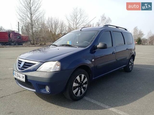 Синий Дачия Логан, объемом двигателя 1.6 л и пробегом 210 тыс. км за 6400 $, фото 1 на Automoto.ua