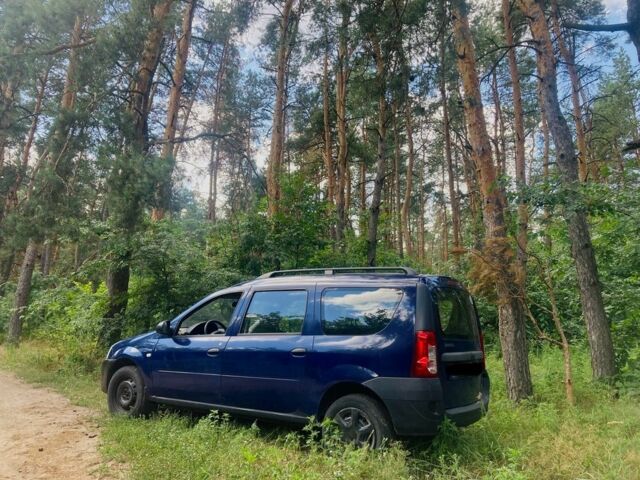 Синий Дачия Логан, объемом двигателя 0 л и пробегом 194 тыс. км за 4000 $, фото 1 на Automoto.ua