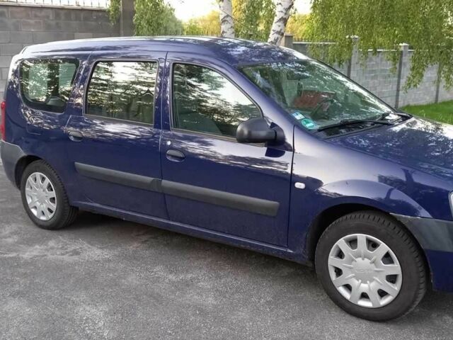 Синий Дачия Логан, объемом двигателя 1.6 л и пробегом 165 тыс. км за 5000 $, фото 1 на Automoto.ua