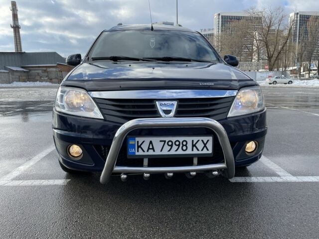 Дачия Логан 2011 в Киеве на Automoto.ua Синий Дачия Логан, объемом двигателя 1.5 л и пробегом 210 тыс. км за 6200 $, фото 1 на Automoto.ua