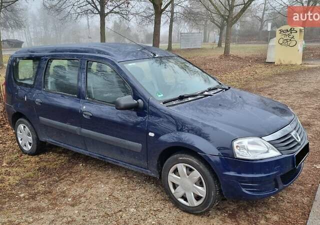 Синій Дачія Logan, об'ємом двигуна 1.6 л та пробігом 227 тис. км за 3450 $, фото 1 на Automoto.ua