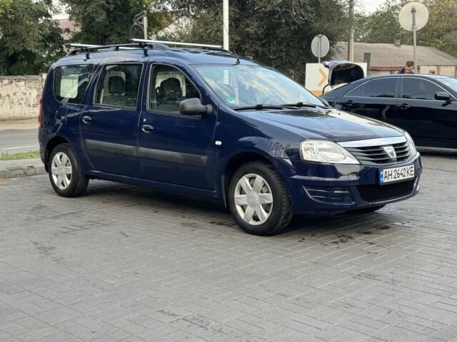 Синий Дачия Логан, объемом двигателя 1.6 л и пробегом 350 тыс. км за 5700 $, фото 1 на Automoto.ua