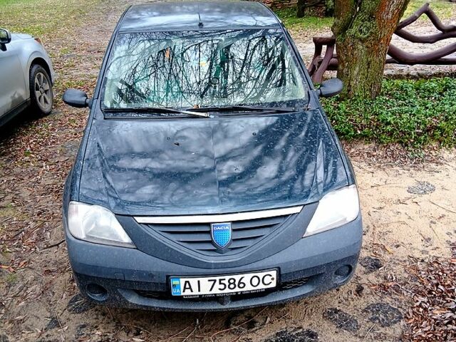 Зеленый Дачия Логан, объемом двигателя 1.4 л и пробегом 300 тыс. км за 2200 $, фото 1 на Automoto.ua