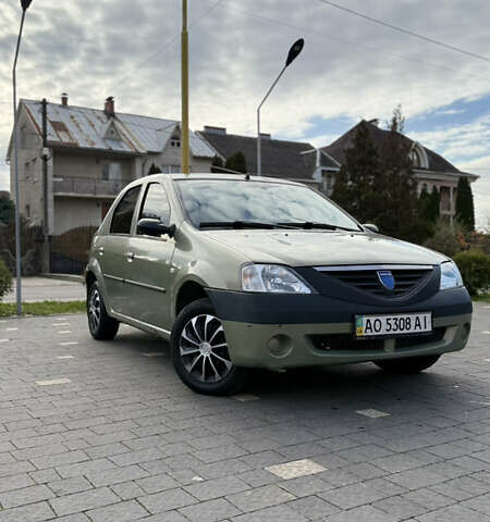 Зеленый Дачия Логан, объемом двигателя 1.39 л и пробегом 80 тыс. км за 3700 $, фото 1 на Automoto.ua