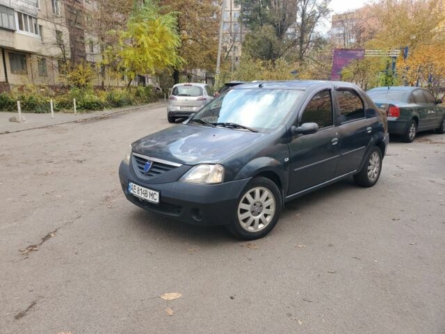 Зеленый Дачия Логан, объемом двигателя 0 л и пробегом 322 тыс. км за 1850 $, фото 1 на Automoto.ua