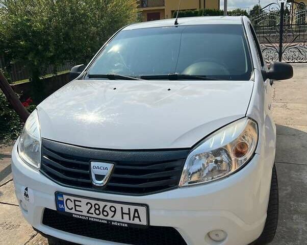 Білий Дачія Sandero, об'ємом двигуна 1.4 л та пробігом 335 тис. км за 3500 $, фото 1 на Automoto.ua