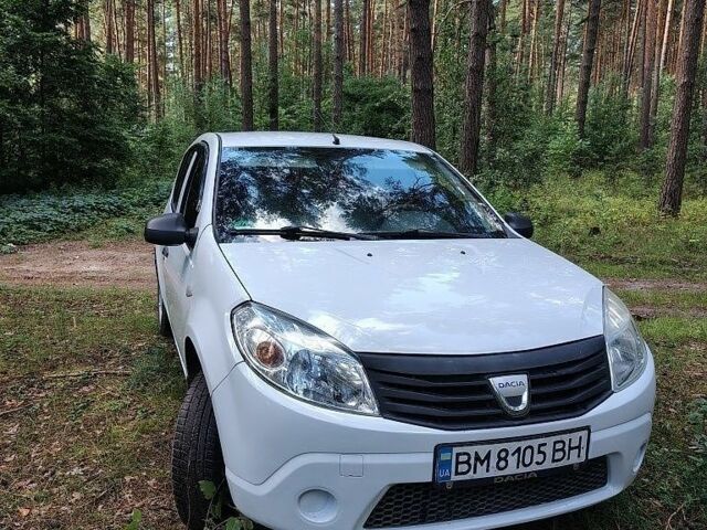 Білий Дачія Sandero, об'ємом двигуна 1.4 л та пробігом 155 тис. км за 4500 $, фото 1 на Automoto.ua