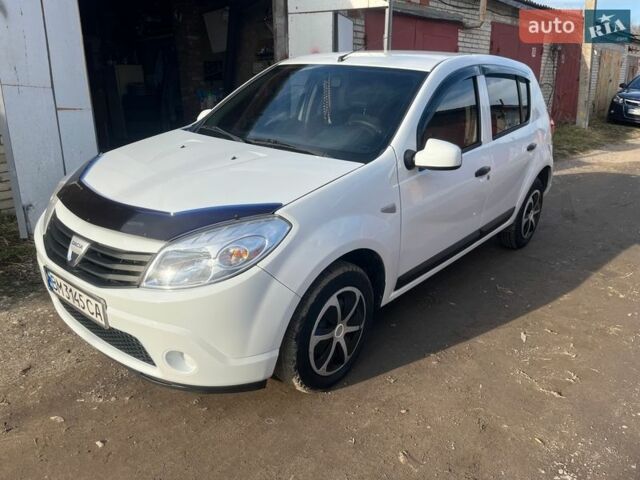 Белый Дачия Сандеро, объемом двигателя 1.2 л и пробегом 181 тыс. км за 5300 $, фото 1 на Automoto.ua