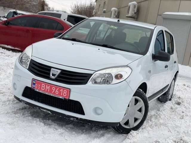 Белый Дачия Сандеро, объемом двигателя 1.2 л и пробегом 0 тыс. км за 5200 $, фото 1 на Automoto.ua
