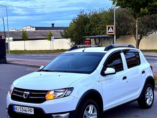 Білий Дачія Sandero, об'ємом двигуна 0.9 л та пробігом 211 тис. км за 7800 $, фото 1 на Automoto.ua