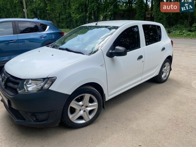 Білий Дачія Sandero, об'ємом двигуна 1.2 л та пробігом 215 тис. км за 5200 $, фото 1 на Automoto.ua
