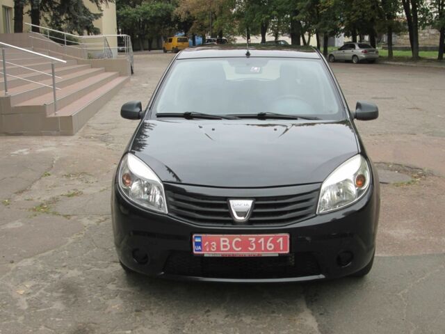 Чорний Дачія Sandero, об'ємом двигуна 1.6 л та пробігом 220 тис. км за 4950 $, фото 1 на Automoto.ua