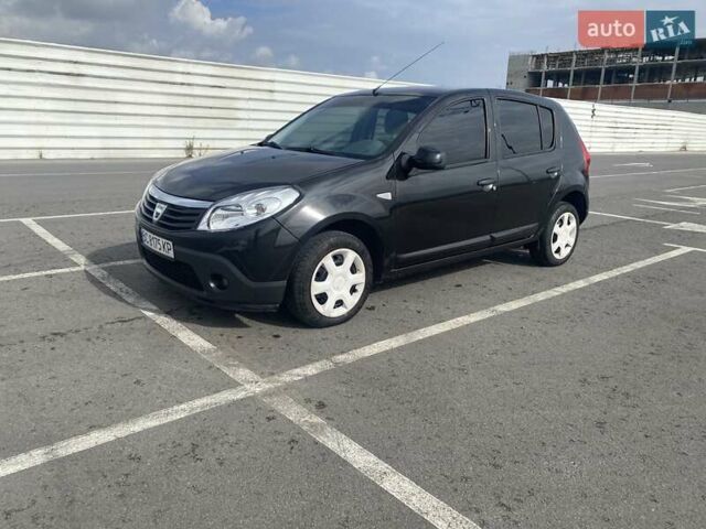 Дачия Сандеро 2012 в Первомайск на Automoto.ua Черный Дачия Сандеро, объемом двигателя 1.5 л и пробегом 222 тыс. км за 4800 $, фото 1 на Automoto.ua