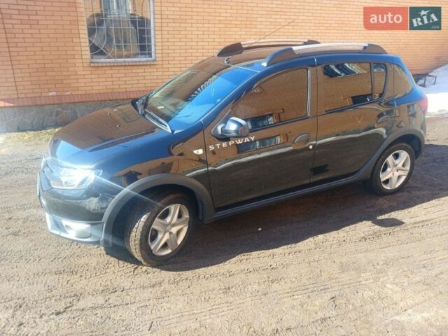 Черный Дачия Сандеро, объемом двигателя 0.9 л и пробегом 121 тыс. км за 7850 $, фото 1 на Automoto.ua