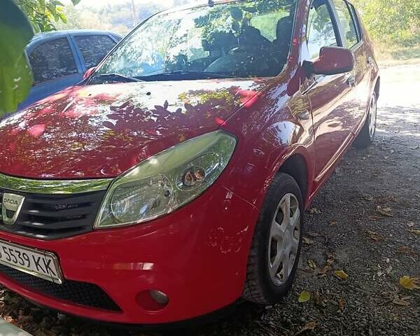 Дачия Сандеро 2008 в Виннице на Automoto.ua Красный Дачия Сандеро, объемом двигателя 1.6 л и пробегом 195 тыс. км за 4495 $, фото 1 на Automoto.ua