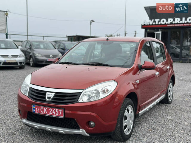 Червоний Дачія Sandero, об'ємом двигуна 1.4 л та пробігом 166 тис. км за 5600 $, фото 1 на Automoto.ua