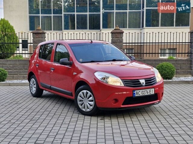 Червоний Дачія Sandero, об'ємом двигуна 1.4 л та пробігом 179 тис. км за 3500 $, фото 1 на Automoto.ua