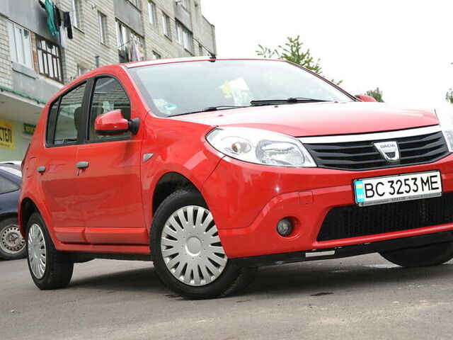 Червоний Дачія Sandero, об'ємом двигуна 1.6 л та пробігом 140 тис. км за 4950 $, фото 1 на Automoto.ua