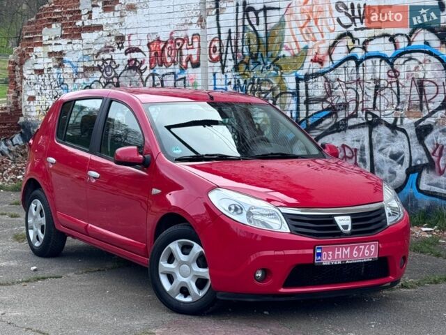Червоний Дачія Sandero, об'ємом двигуна 1.4 л та пробігом 181 тис. км за 5299 $, фото 1 на Automoto.ua