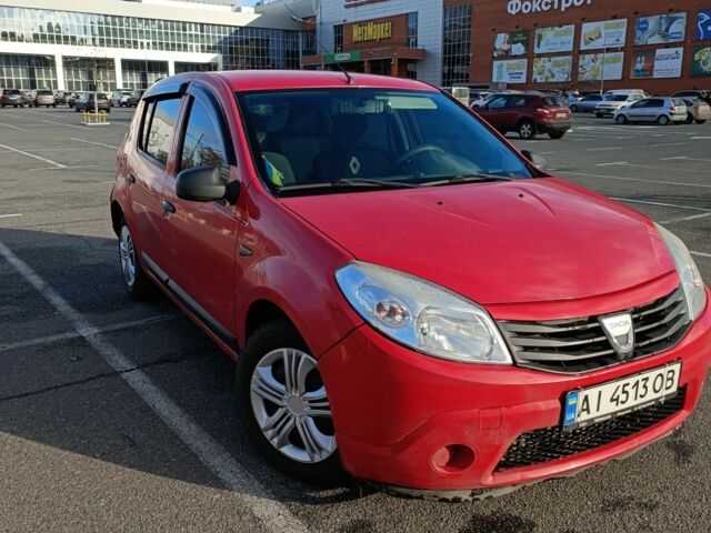 Красный Дачия Сандеро, объемом двигателя 1.4 л и пробегом 286 тыс. км за 3450 $, фото 1 на Automoto.ua