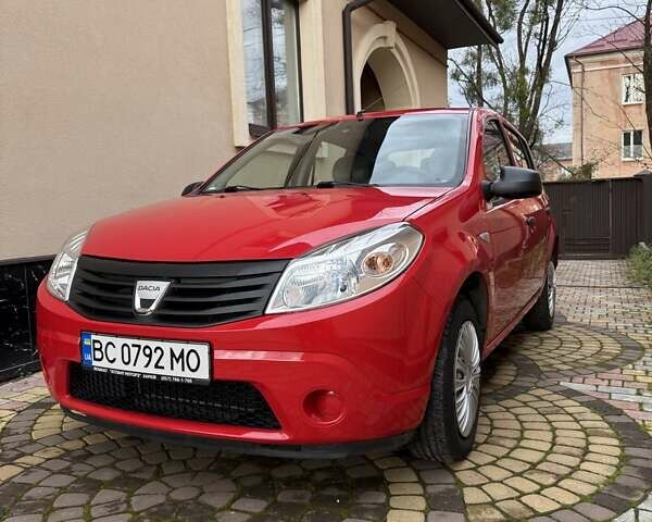 Червоний Дачія Sandero, об'ємом двигуна 1.4 л та пробігом 131 тис. км за 4000 $, фото 1 на Automoto.ua