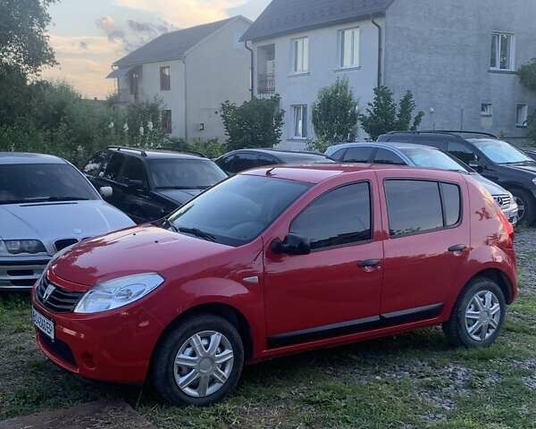 Червоний Дачія Sandero, об'ємом двигуна 1.39 л та пробігом 181 тис. км за 3999 $, фото 1 на Automoto.ua