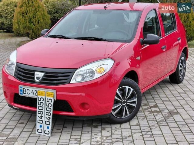 Красный Дачия Сандеро, объемом двигателя 1.4 л и пробегом 103 тыс. км за 4499 $, фото 1 на Automoto.ua