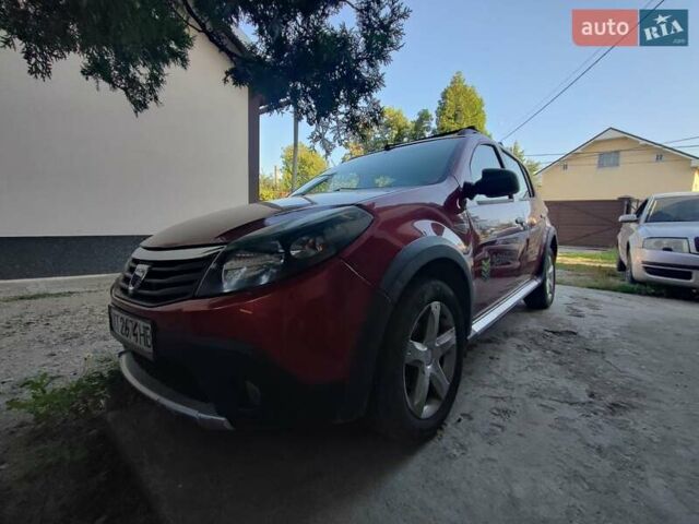 Червоний Дачія Sandero, об'ємом двигуна 1.46 л та пробігом 225 тис. км за 6000 $, фото 1 на Automoto.ua