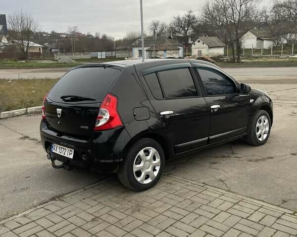 Дачия Сандеро, объемом двигателя 1.6 л и пробегом 200 тыс. км за 4600 $, фото 1 на Automoto.ua