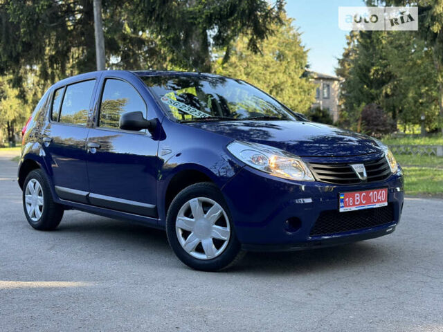 Дачія Sandero, об'ємом двигуна 1.4 л та пробігом 107 тис. км за 4850 $, фото 1 на Automoto.ua