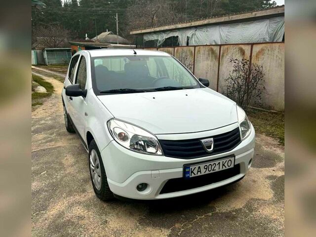 Дачія Sandero, об'ємом двигуна 1.2 л та пробігом 114 тис. км за 5100 $, фото 1 на Automoto.ua