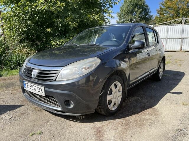 Сірий Дачія Sandero, об'ємом двигуна 1.6 л та пробігом 132 тис. км за 3815 $, фото 1 на Automoto.ua