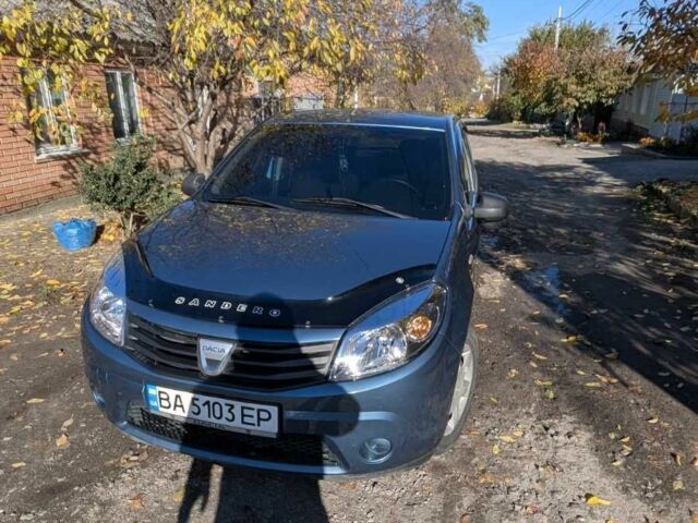 Сірий Дачія Sandero, об'ємом двигуна 1.4 л та пробігом 200 тис. км за 5000 $, фото 1 на Automoto.ua